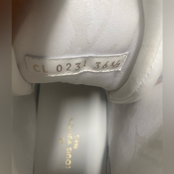 Authentic Louis Vuitton Boombox Sneaker Boot- Excellent Condition! - Picture 8 of 8